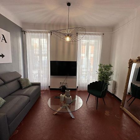 Appartement Typique 3 Fenetres Marseillais à Marseille Extérieur photo